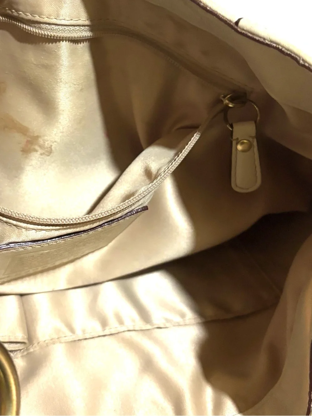 Coach vintage Cream Pebbled Leather Hobo bag with Brass Hardware